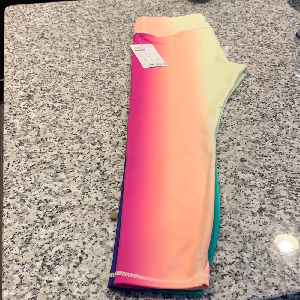 Athlete Contender “Love 🌈 Proudly” 7/8 Tights